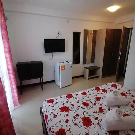 Konukevi Casa Daria 3*